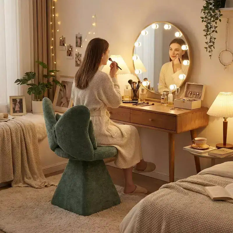 Poltrona girevole imbottita FurnitureR con cuscino, sedia da vanità scultorea con schienale curvo per camera da letto, soggiorno o zona trucco