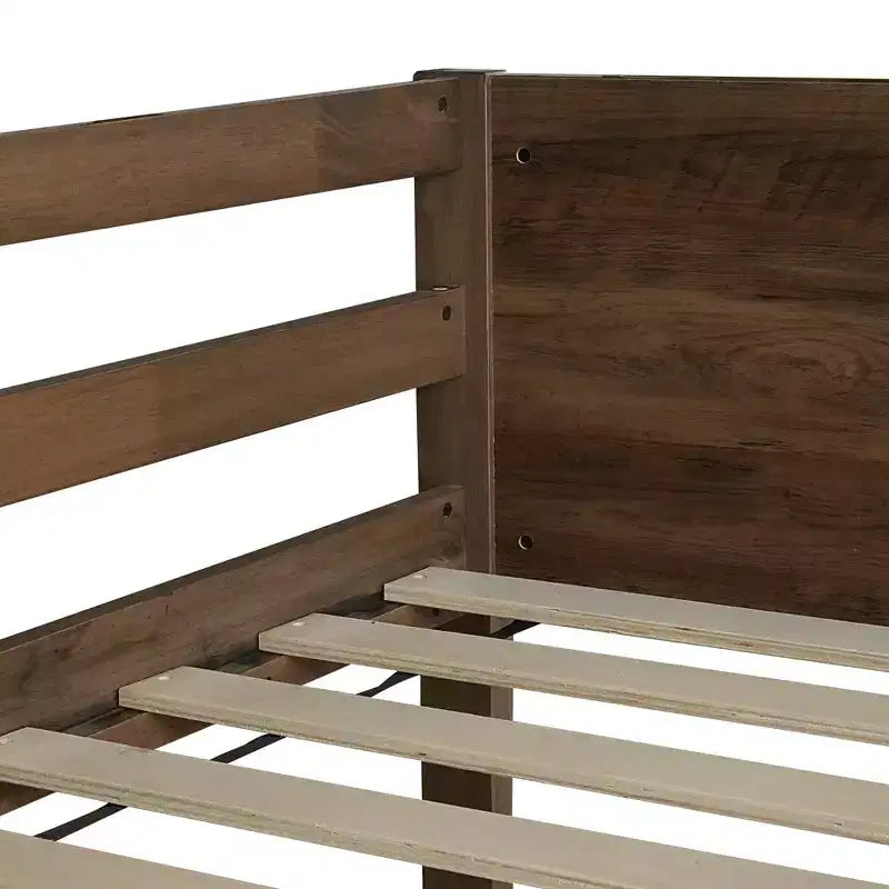 Bellemave Letto a castello singolo su singolo con testiera e pediera a pannelli, Struttura letto a castello in legno di gomma con sponde protettive e scaletta, Quercia Antica